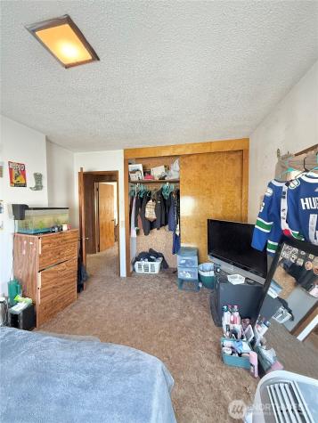 522 Golden Street Oroville WA 98844