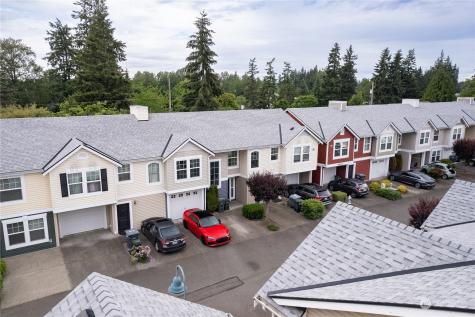 5901 111th Street Court E Puyallup WA 98373