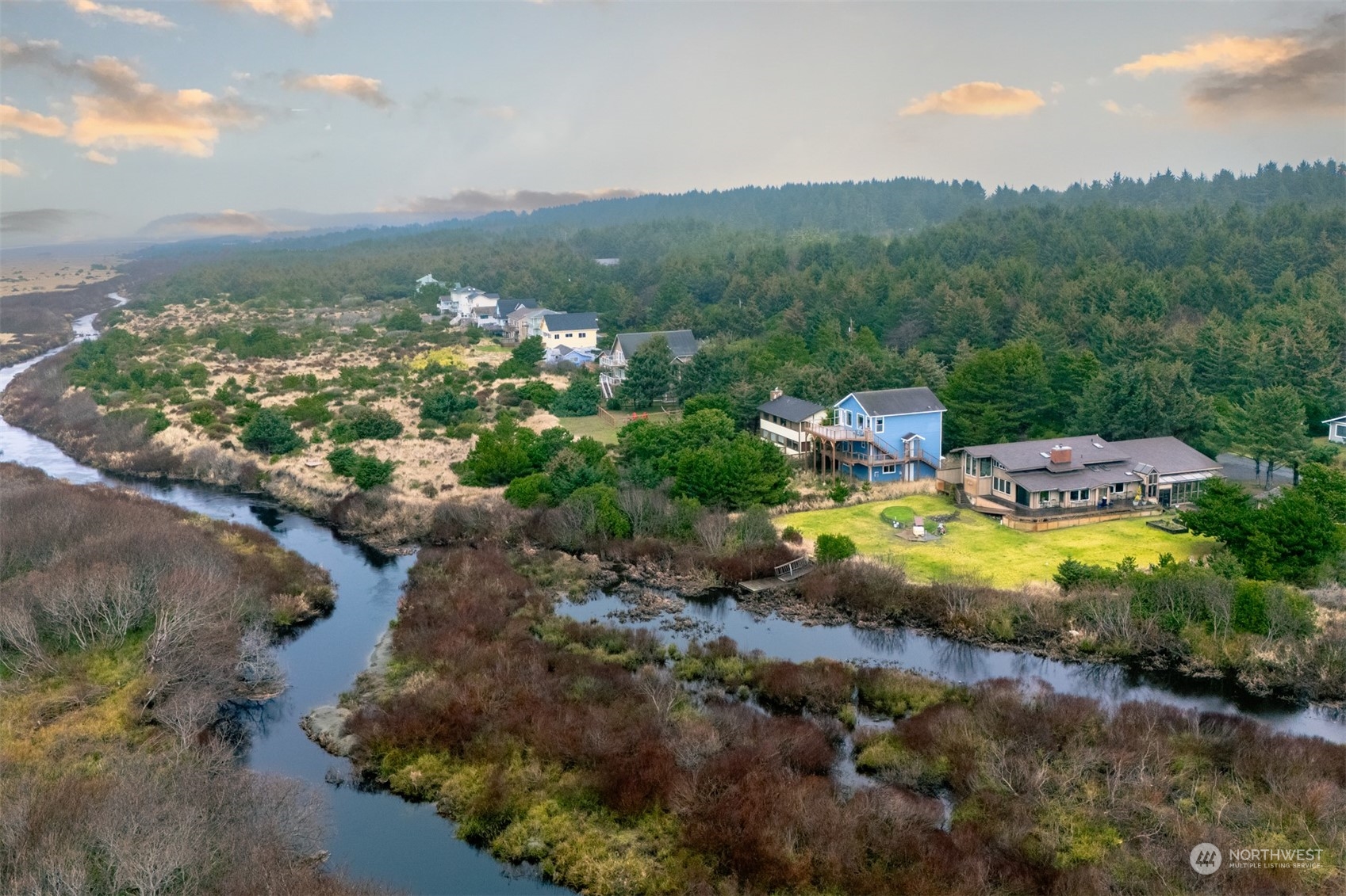 7 Ocean Lane Copalis Beach WA 98535
