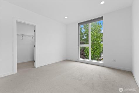 8561 Mary Avenue NW Seattle WA 98117