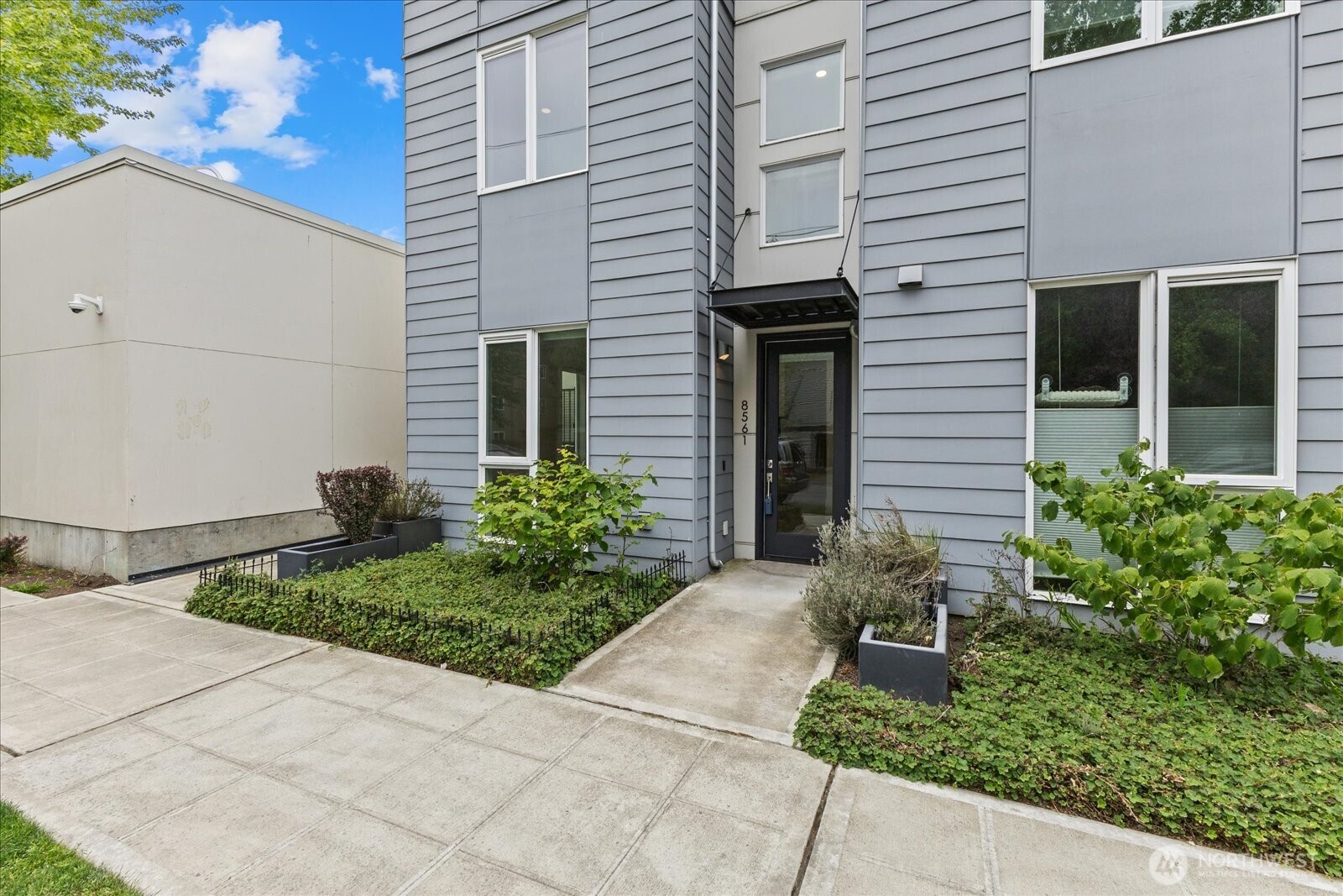 8561 Mary Avenue NW Seattle WA 98117