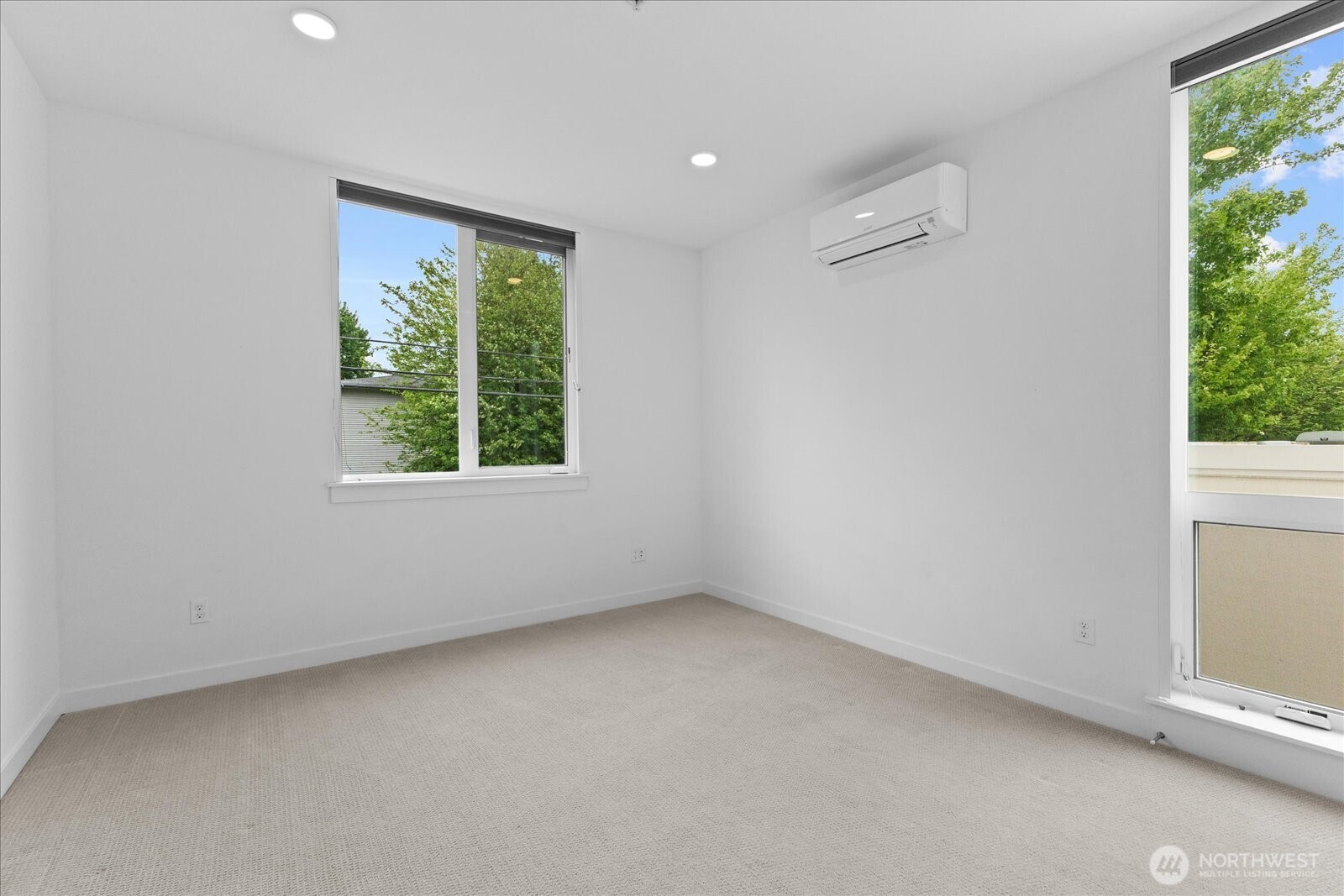 8561 Mary Avenue NW Seattle WA 98117
