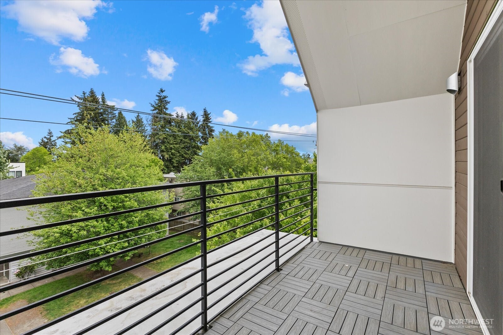 8561 Mary Avenue NW Seattle WA 98117