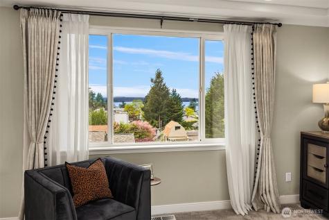 1100 N 31st Street Renton WA 98056