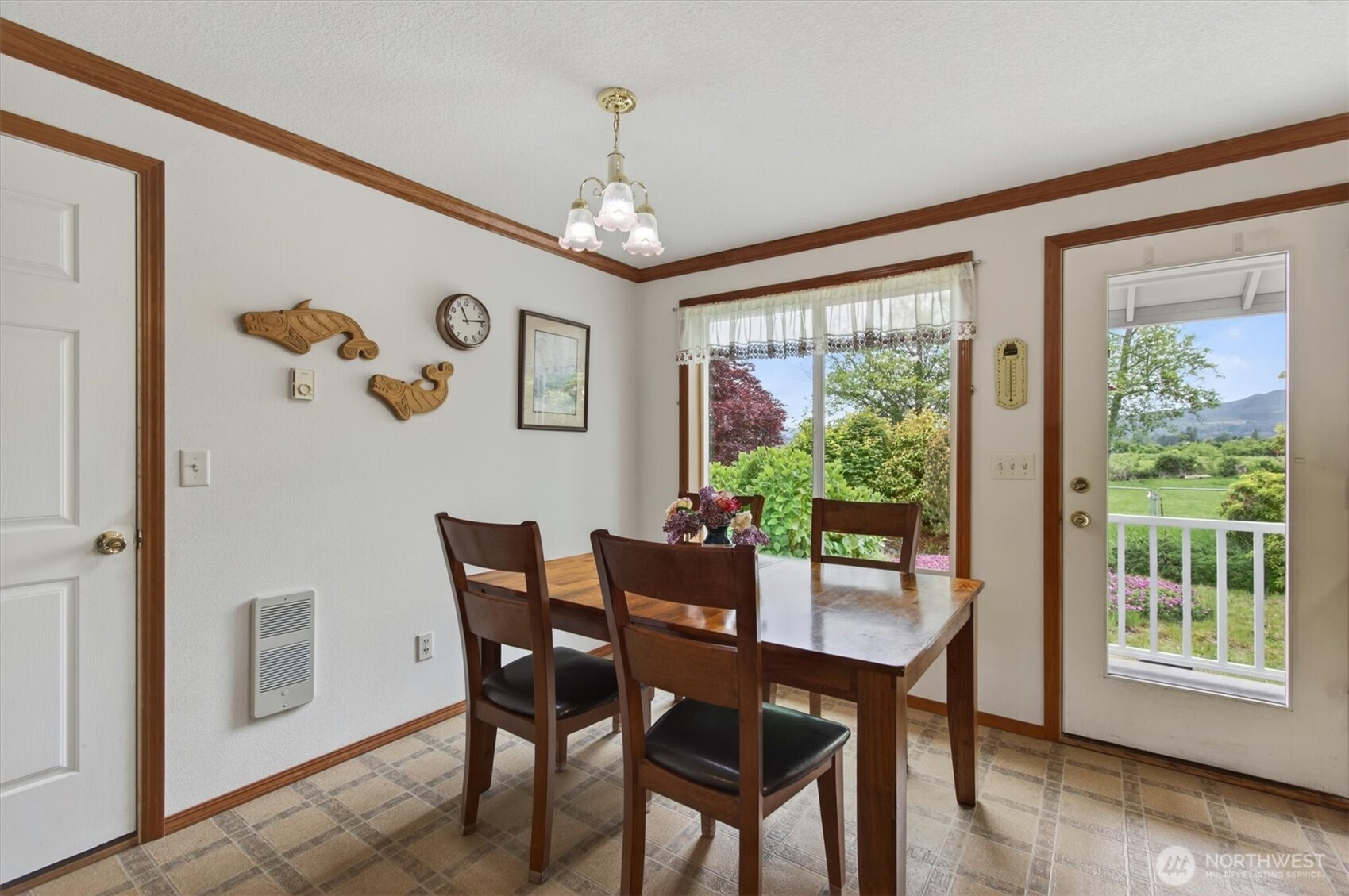 218 W Sunny Sands Road Cathlamet WA 98612