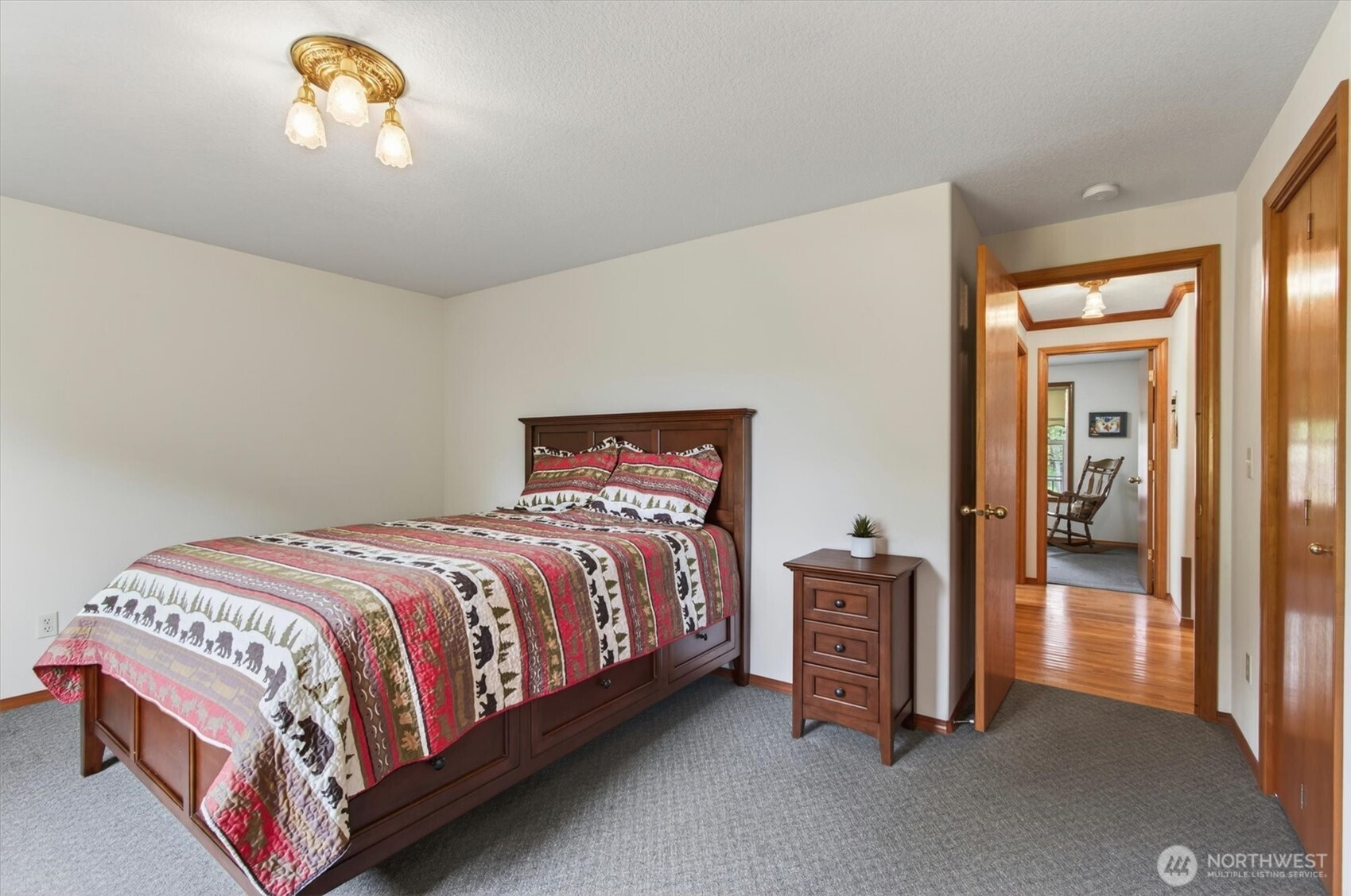 218 W Sunny Sands Road Cathlamet WA 98612