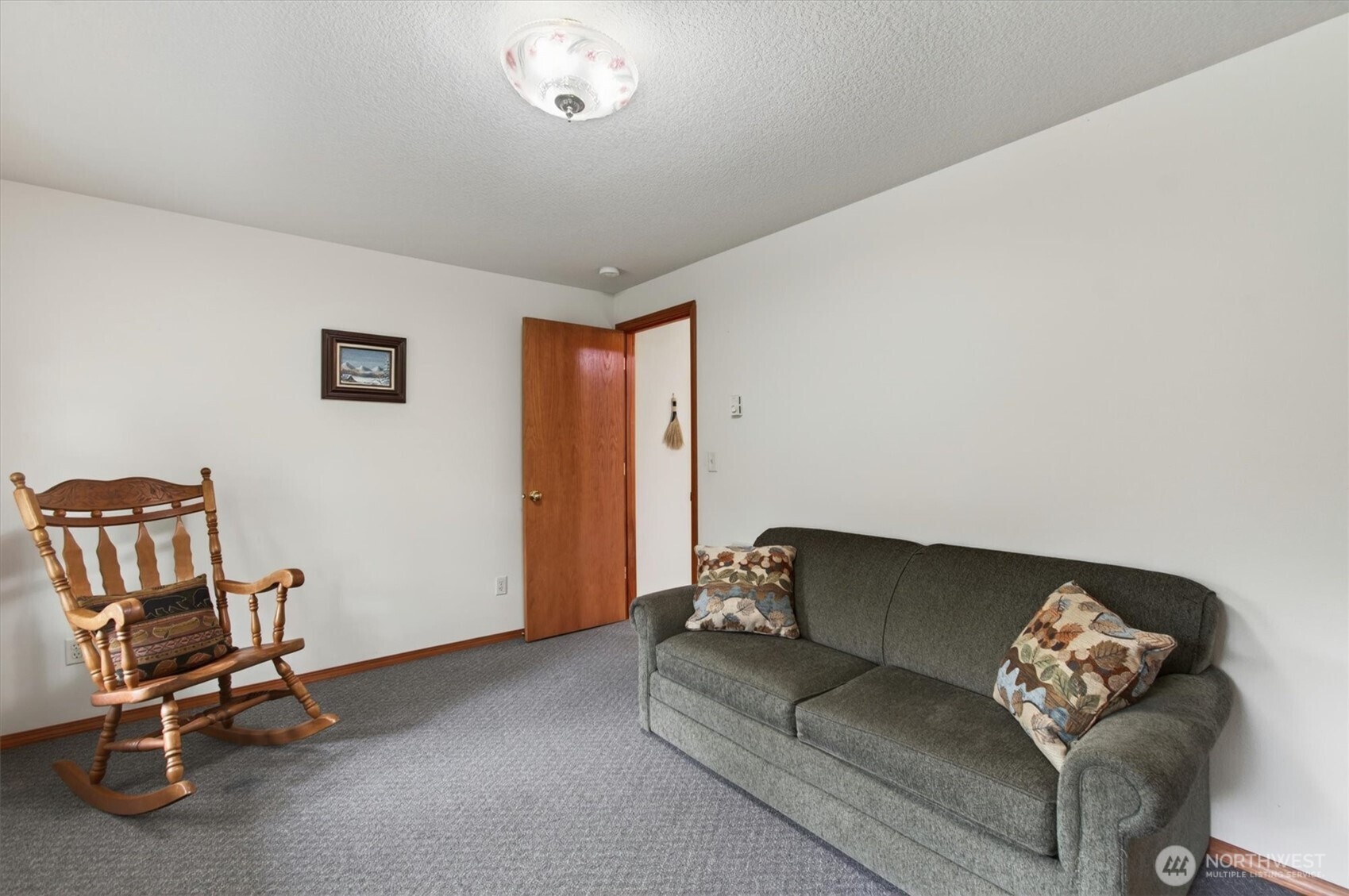 218 W Sunny Sands Road Cathlamet WA 98612