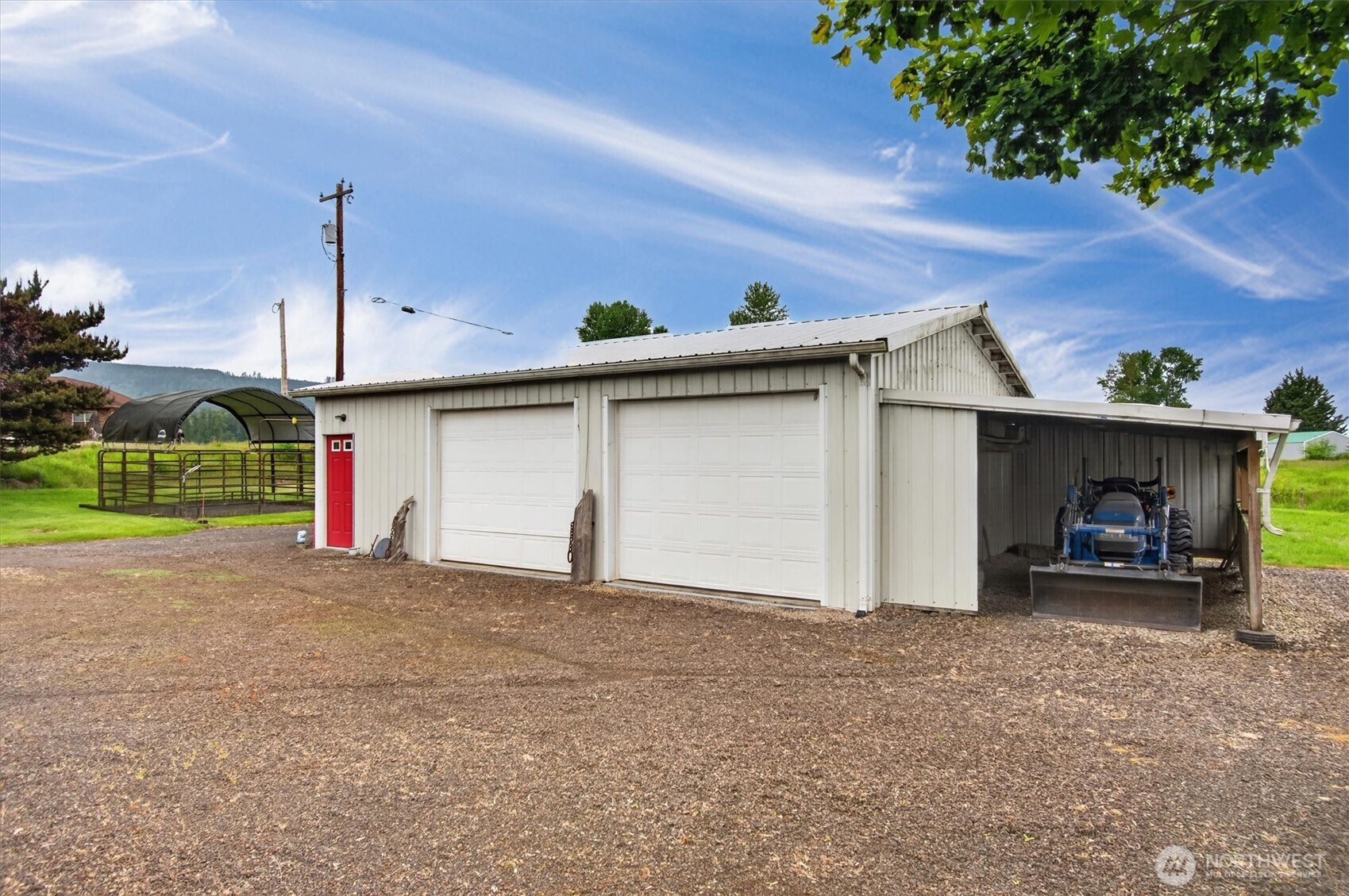 218 W Sunny Sands Road Cathlamet WA 98612