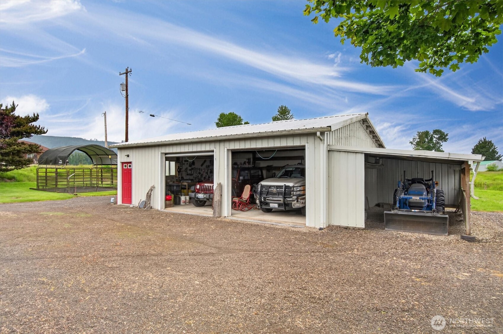 218 W Sunny Sands Road Cathlamet WA 98612