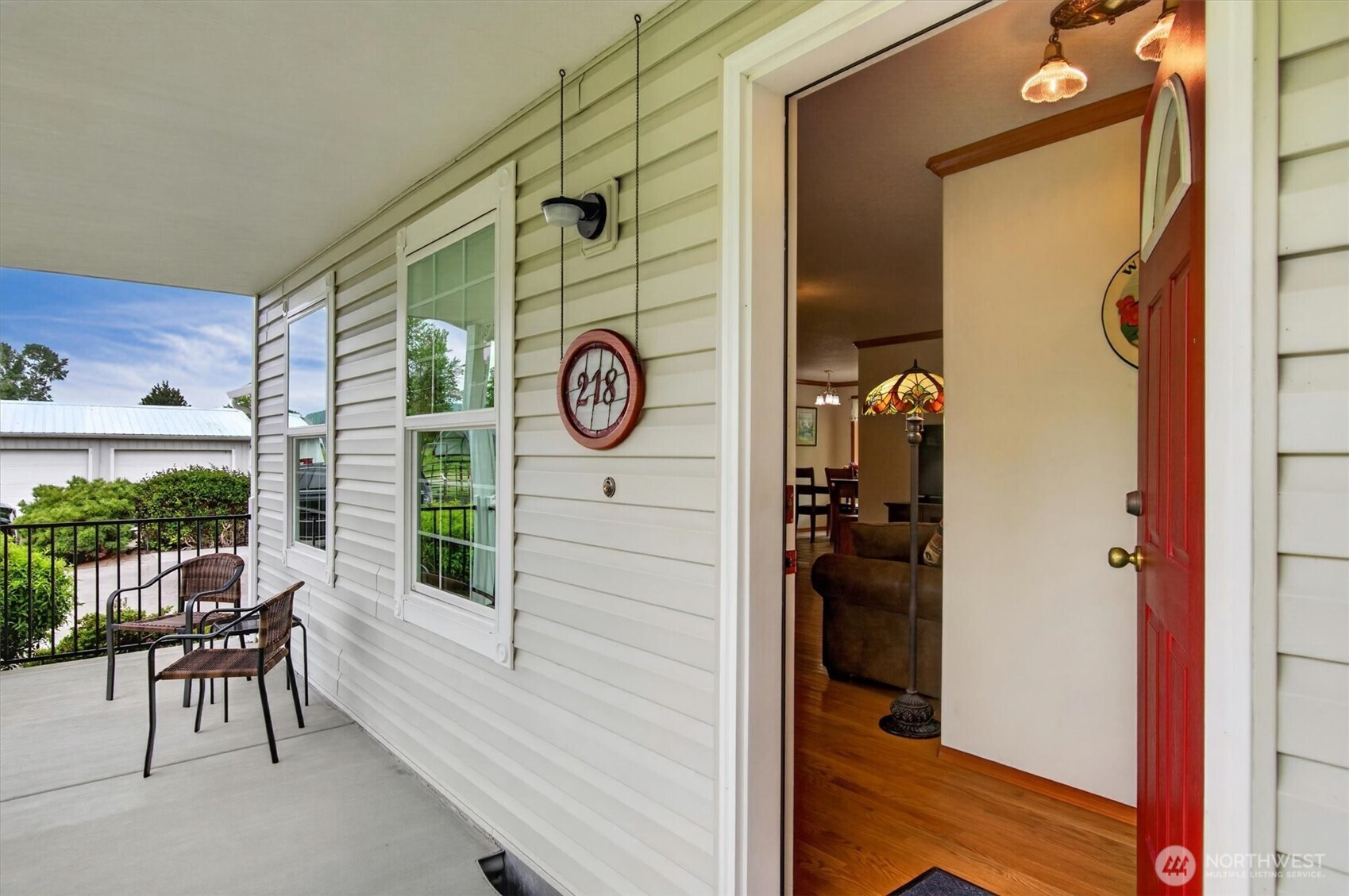 218 W Sunny Sands Road Cathlamet WA 98612