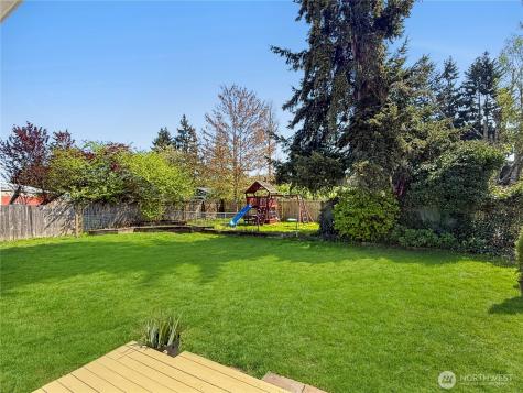 13329 58th Drive NE Marysville WA 98271