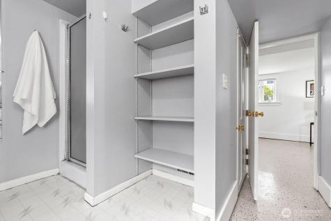 127 NE 58th Street Seattle WA 98105