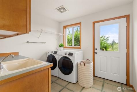 14307 68th Avenue E Puyallup WA 98373