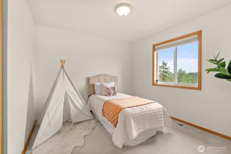 14307 68th Avenue E Puyallup WA 98373