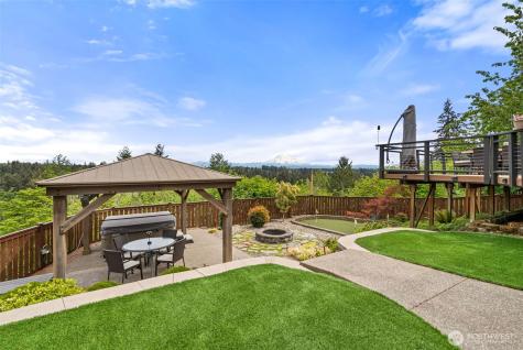 14307 68th Avenue E Puyallup WA 98373