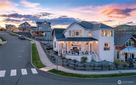 187 Bobcat Lane Chelan WA 98816