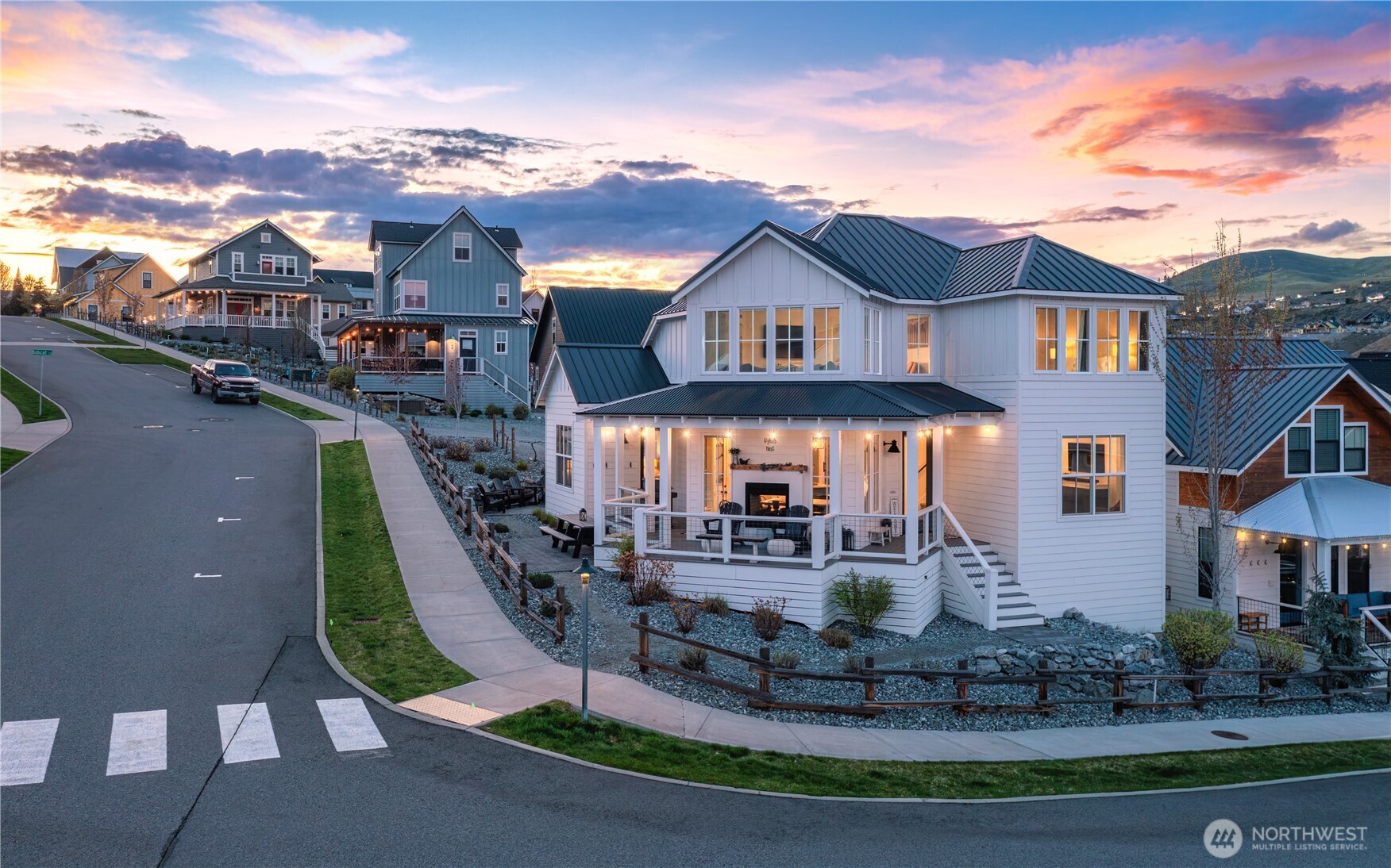 187 Bobcat Lane Chelan WA 98816