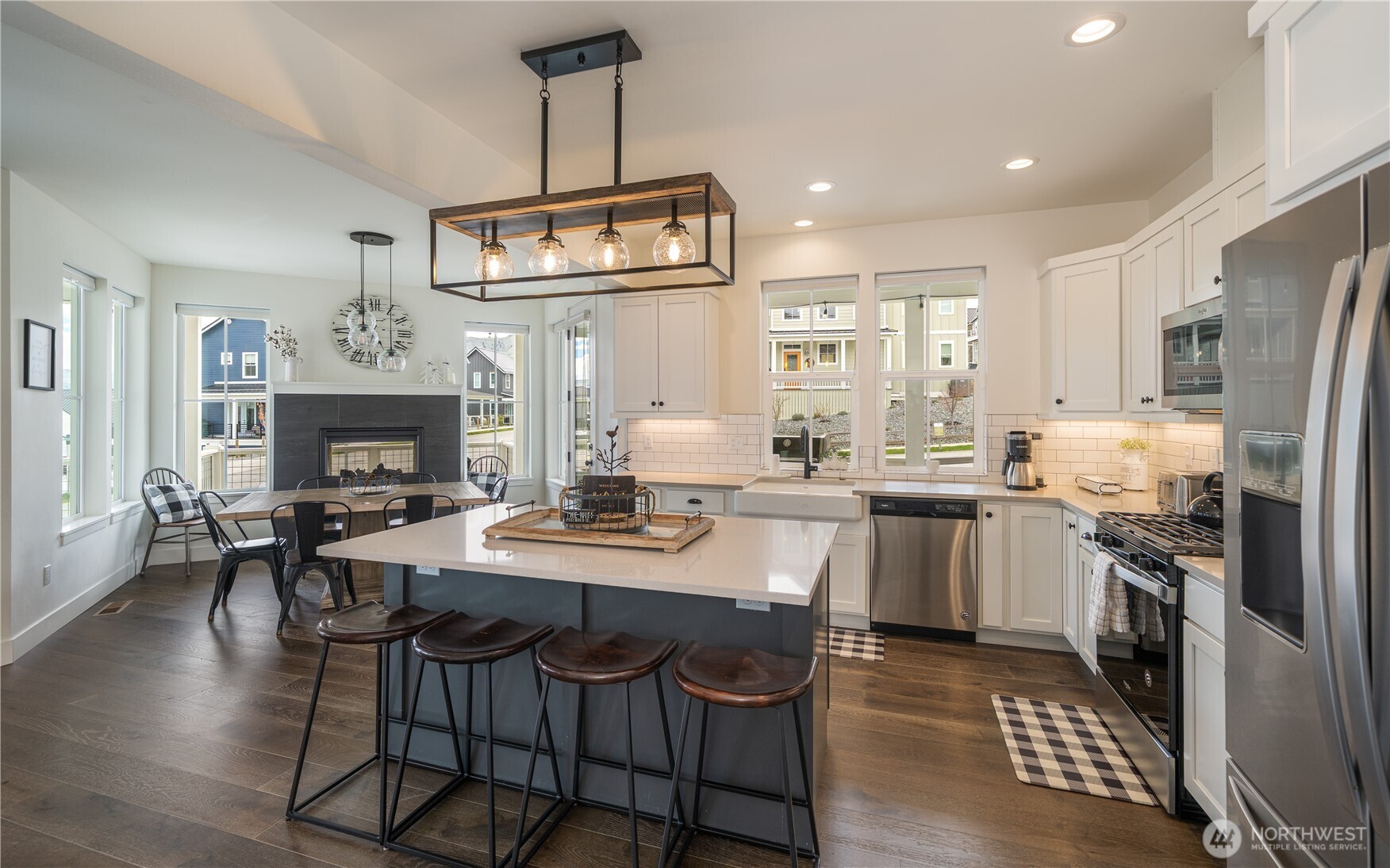 187 Bobcat Lane Chelan WA 98816