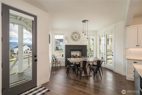 187 Bobcat Lane Chelan WA 98816