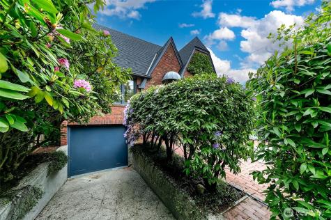 1408 N 48th Street Seattle WA 98103