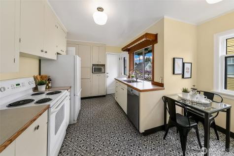 1408 N 48th Street Seattle WA 98103