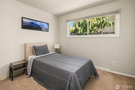 321 6th Avenue S Kirkland WA 98033