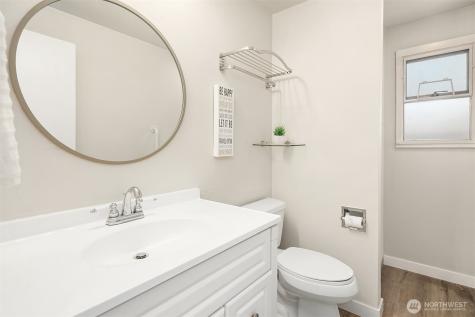 321 6th Avenue S Kirkland WA 98033