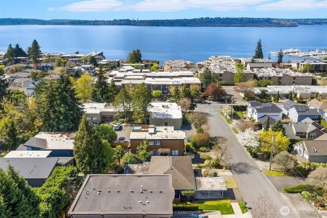 321 6th Avenue S Kirkland WA 98033