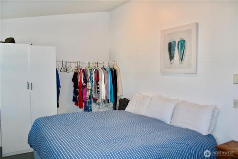 102 N 1st Street Pacific Beach WA 98571