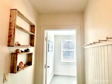 102 N 1st Street Pacific Beach WA 98571