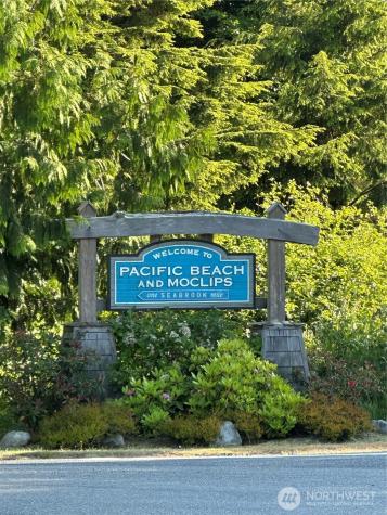102 N 1st Street Pacific Beach WA 98571