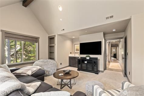 1020 Larkspur Loop Cle Elum WA 98922