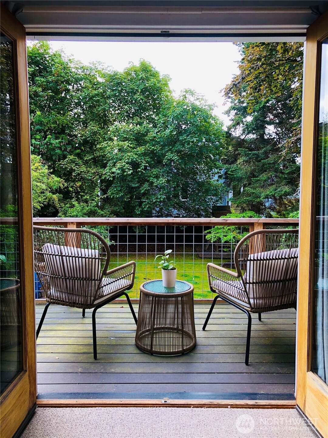 172 Grow Avenue NW Bainbridge Island WA 98110