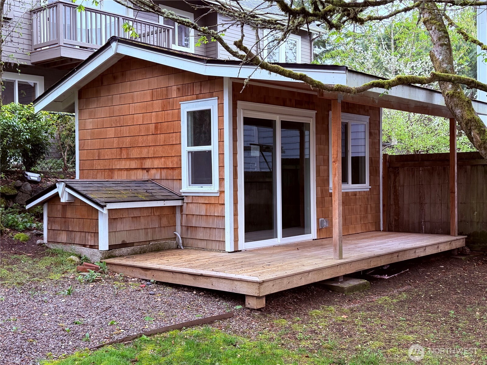 172 Grow Avenue NW Bainbridge Island WA 98110