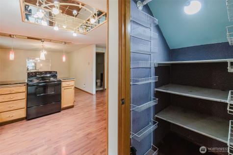 9606 Sunburst Court SE Port Orchard WA 98367