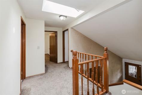 9606 Sunburst Court SE Port Orchard WA 98367
