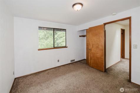 9606 Sunburst Court SE Port Orchard WA 98367