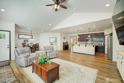 16716 24th Street SE Snohomish WA 98290