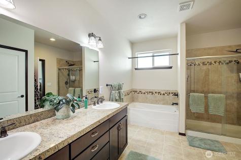16716 24th Street SE Snohomish WA 98290