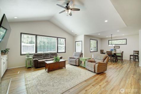 16716 24th Street SE Snohomish WA 98290