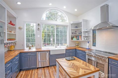 24610 110th Avenue E Graham WA 98338