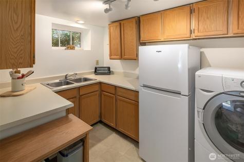 3917 Interlake Avenue N Seattle WA 98103