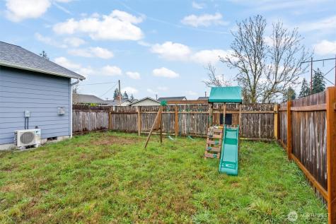 20031 Sunrose Lane SW Centralia WA 98531