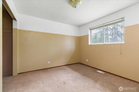 1167 Sparrow Drive Oak Harbor WA 98277