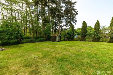 1167 Sparrow Drive Oak Harbor WA 98277