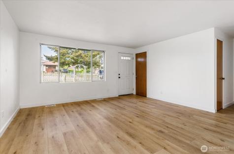 1167 Sparrow Drive Oak Harbor WA 98277