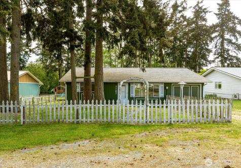 1167 Sparrow Drive Oak Harbor WA 98277