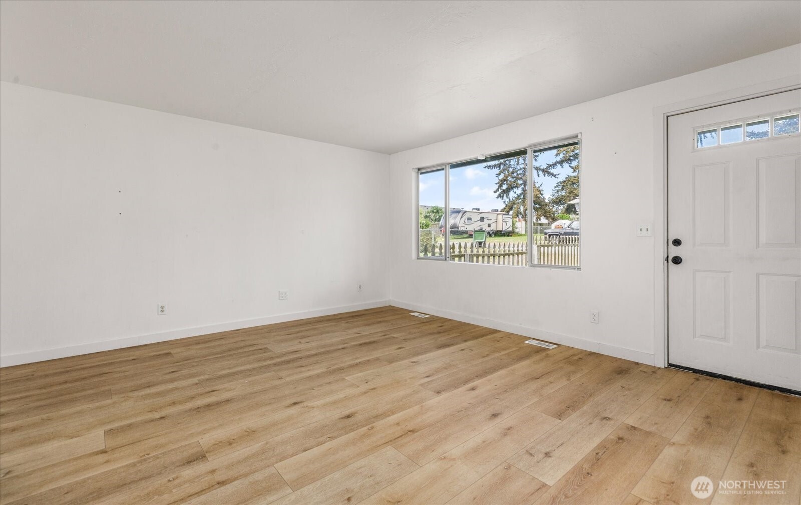 1167 Sparrow Drive Oak Harbor WA 98277