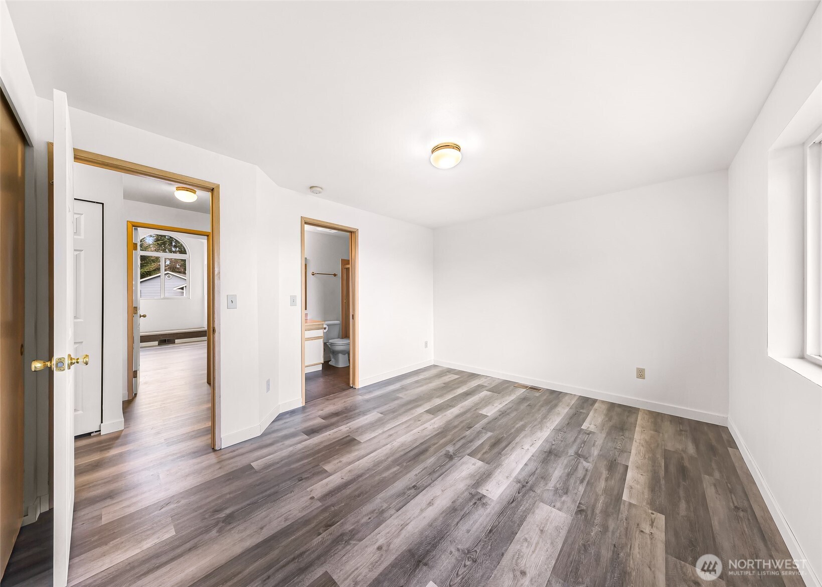 17833 27th Avenue NE Marysville WA 98271