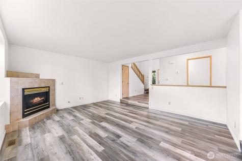 17833 27th Avenue NE Marysville WA 98271